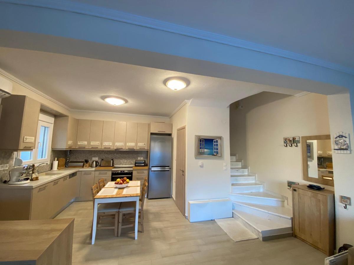 Villa Nikoleti Luxury Living Nikiti  Exteriör bild